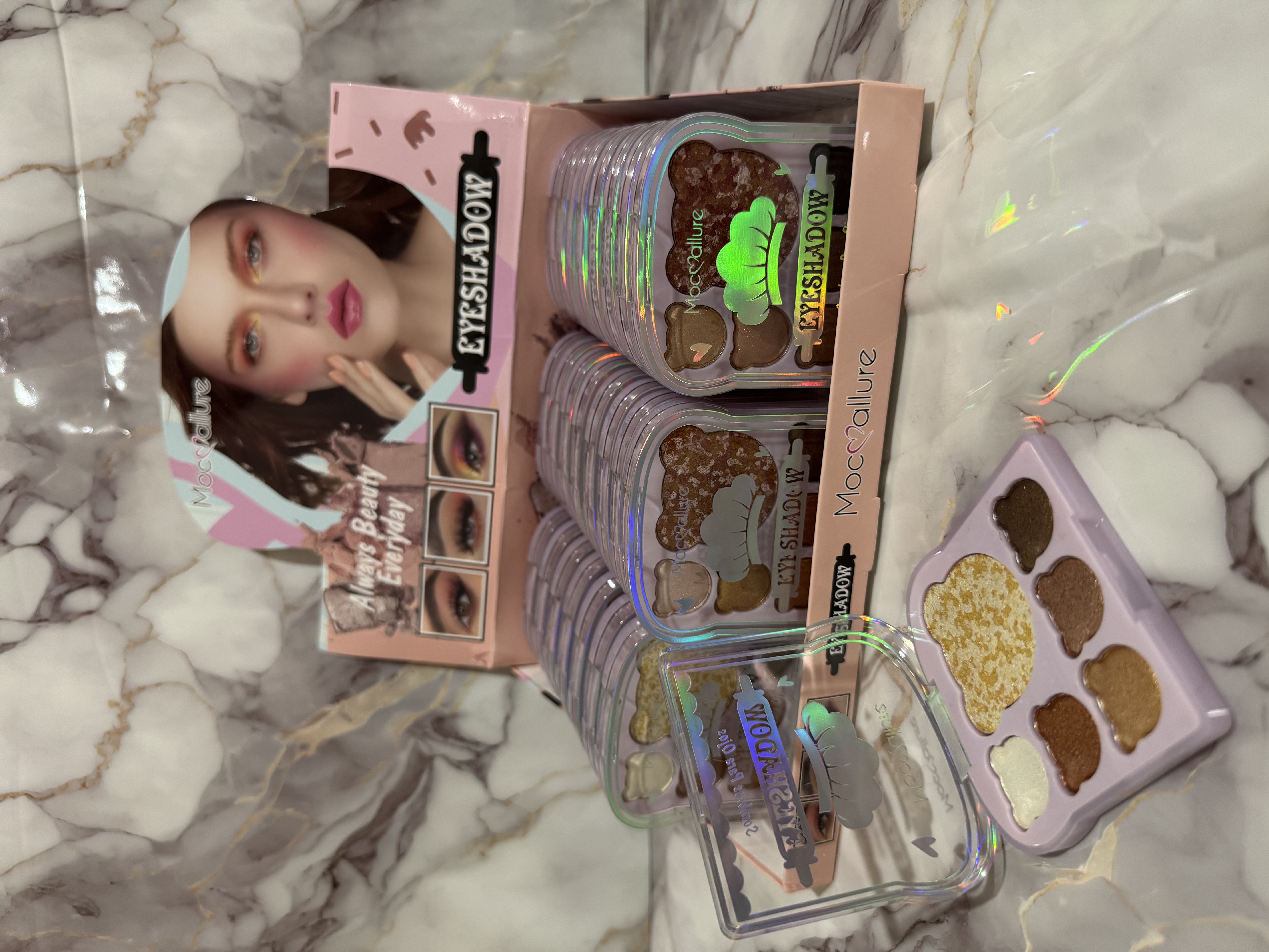 Sombras con iluminador 